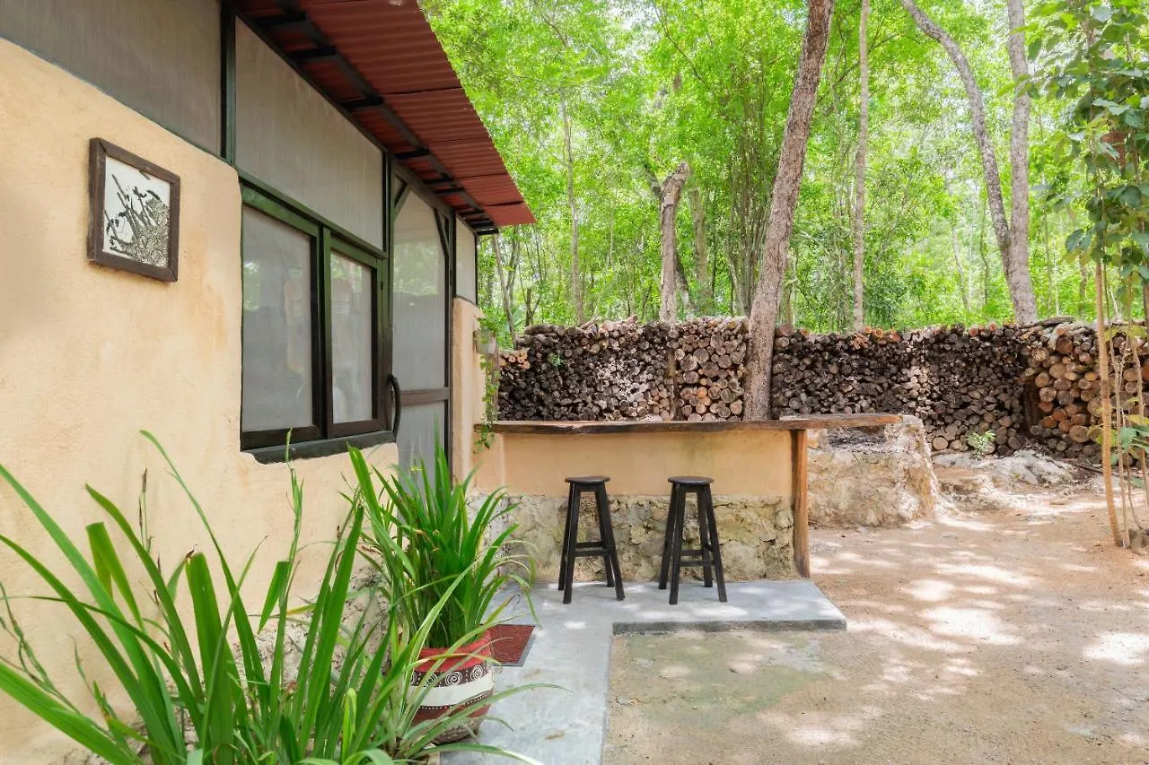 Meli-Melo P&B Villa Tulum Pueblo Mexico