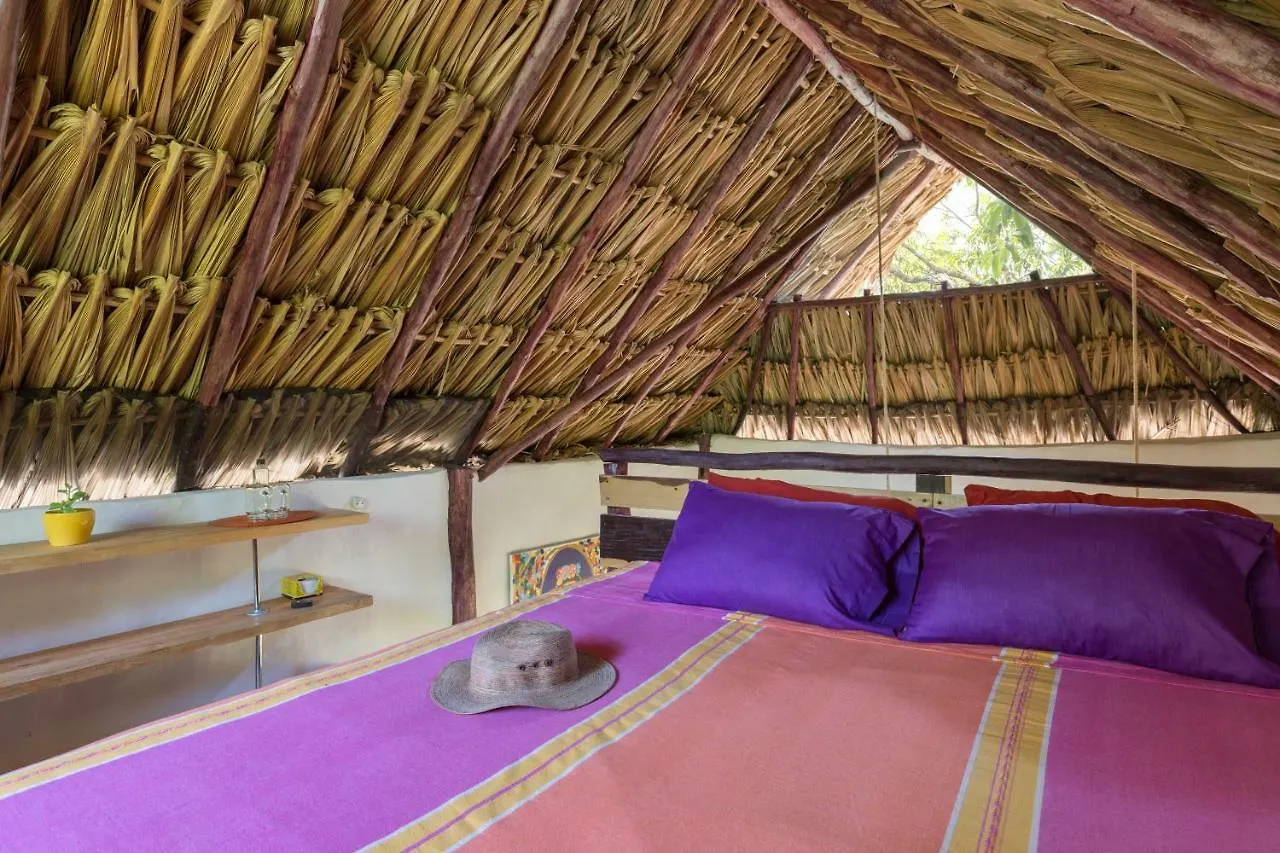 Willa Meli-Melo P&B Tulum
