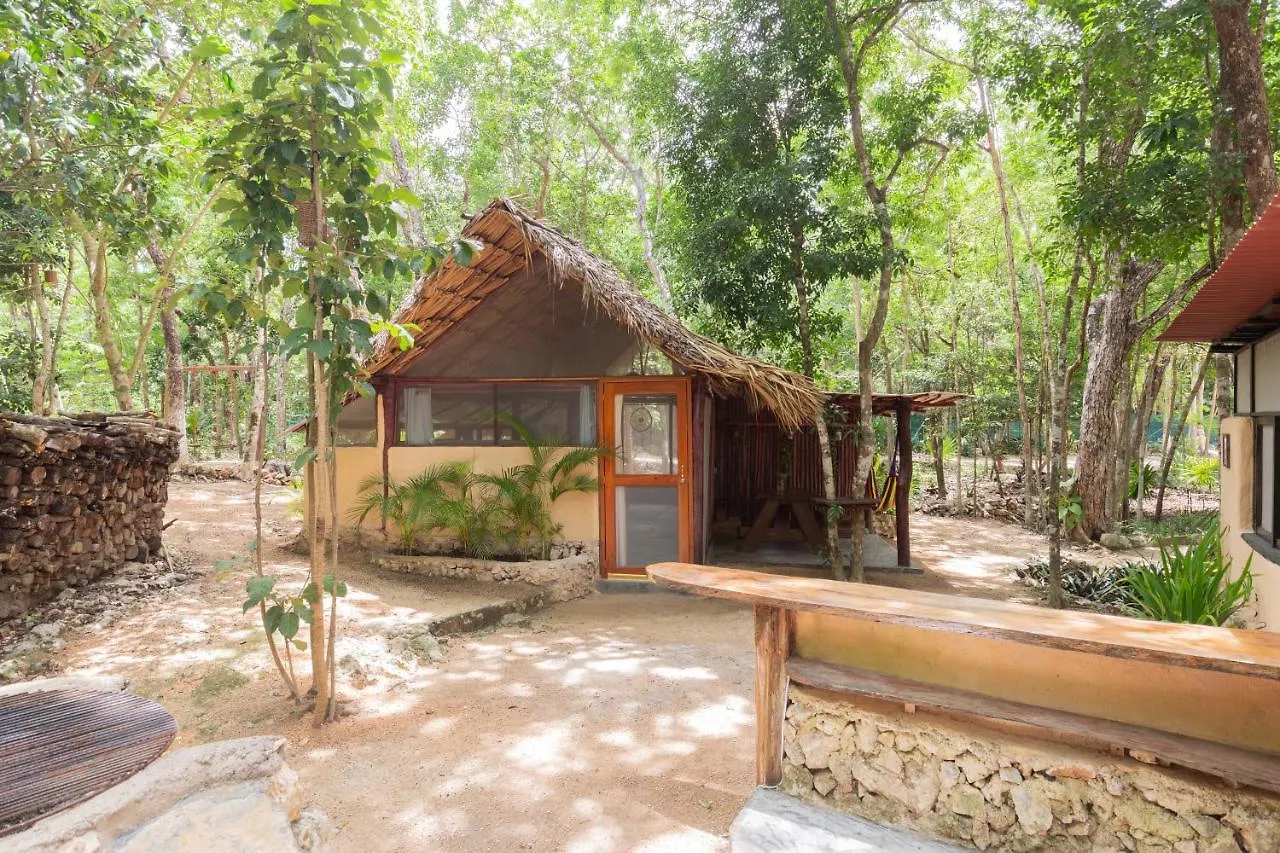 Meli-Melo P&B Villa Tulum Pueblo Mexico